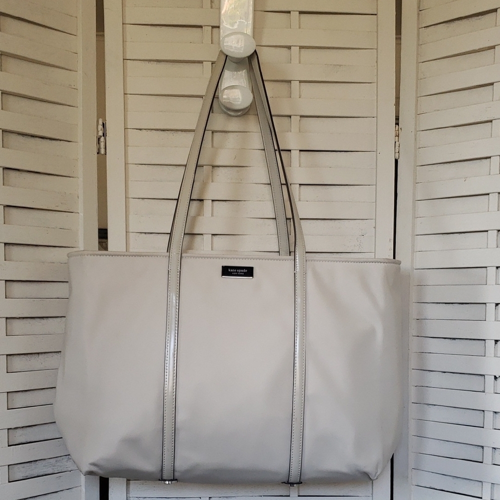 Kate Spade Light Gray Tote Travel Bag